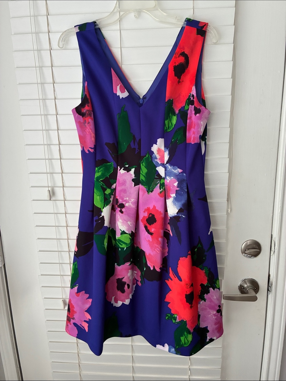 Vince Camuto Dress Floral Fit and Flare SZ 12 Blue Like New!